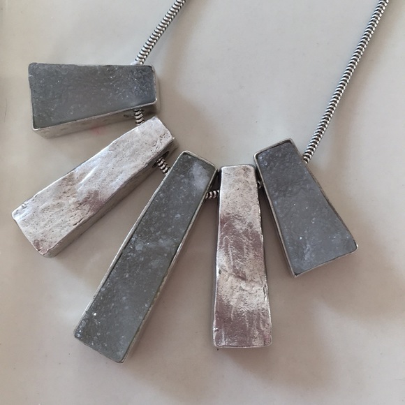 N2923 prestige necklace - Picture 2 of 4